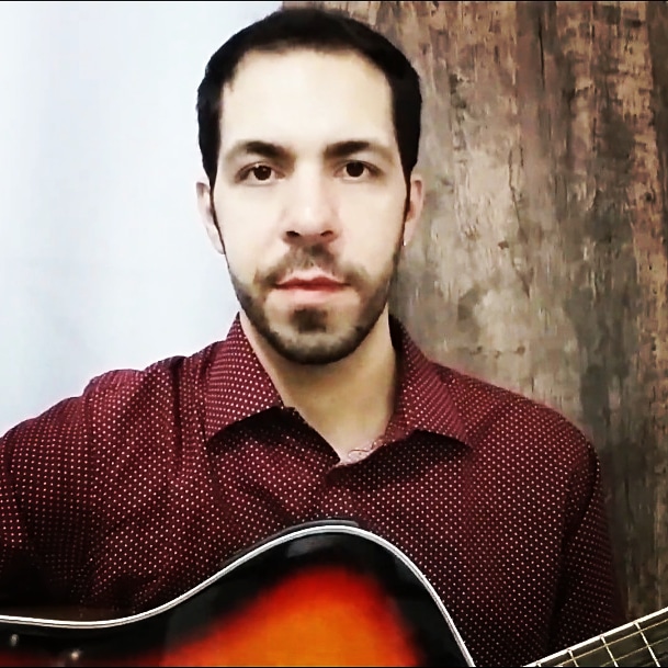 Professor Alê Miguel